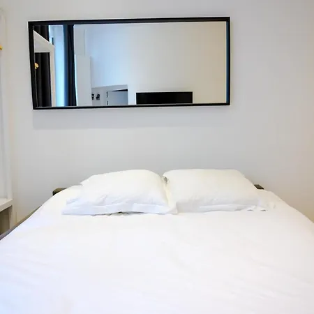Modern Studio Near The Place De La Republique Apartamento *