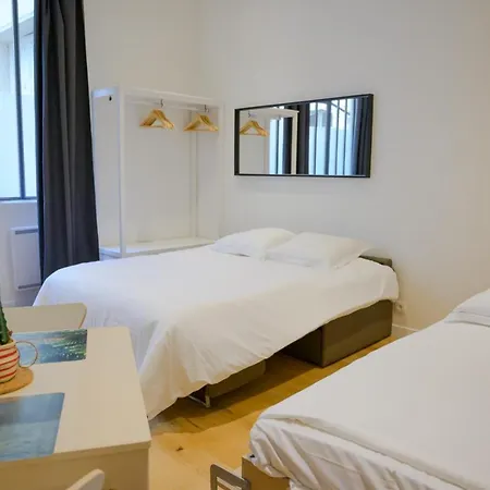 Modern Studio Near The Place De La Republique Apartamento